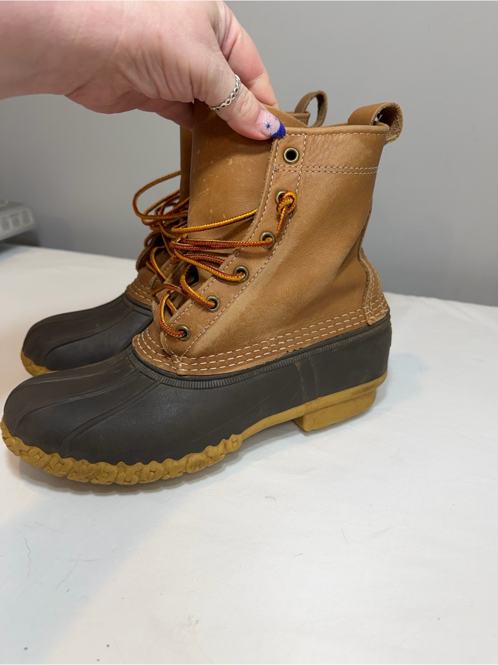 L.L. Bean duck boots brown leather with blue rubber foot lace up ladies 9 mens 7 - Picture 2 of 8